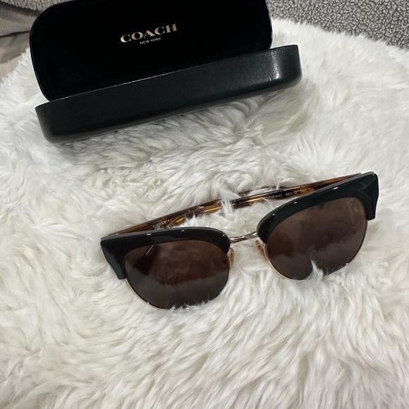 Coach Black and Tan Women's Sunglasses - Picture 1 of 6